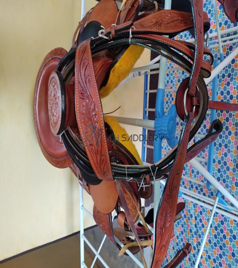 Premium Western Leather Barrel Racing Adult Horse Saddle with Matching Leather Headstall + Breast Collar + Reins | Color : Brown | Size 14 to 18 Inches Seat Available